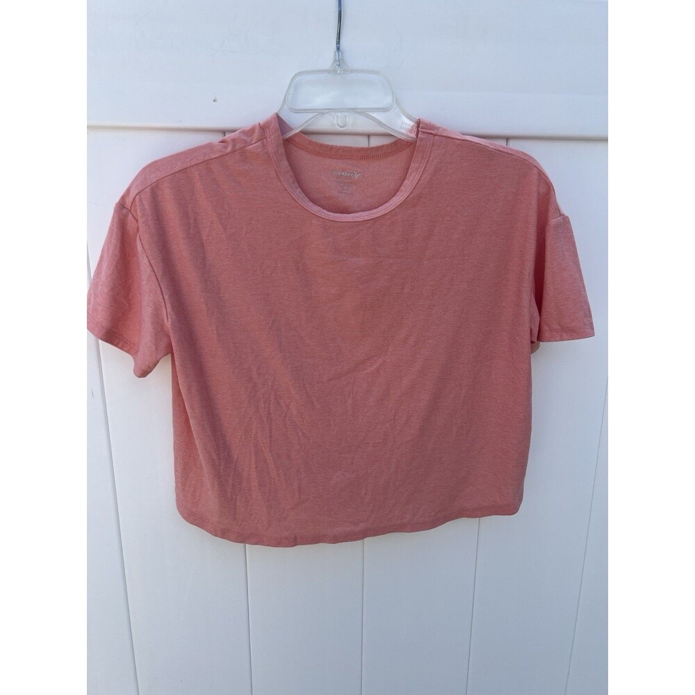 women’s Old Navy Active Cloud 94 Soft tank top in size L Pink Cropped